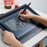 Wacom-Cintiq-16_1-200x200.jpg Wacom-Cintiq-16_1-200x200.jpg