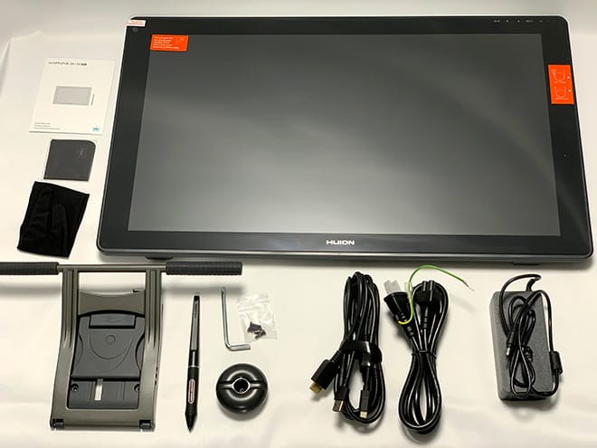 HUION Kamvas 24 ＆ Mini Keydial KD100 Review - 2.5K QHD解像度の